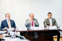 Fórum debate políticas para o desenvolvimento do setor de comércio e serviços