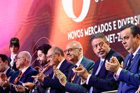 O Brasil será o grande líder mundial da descarbonização, diz Alckmin