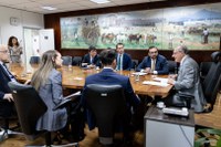 Setor eletroeletrônico anuncia, em reunião com Alckmin, R$ 5 bilhões de investimentos até 2027