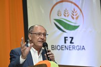Em Viadutos (RS), Alckmin exalta importância do etanol para a descarbonização