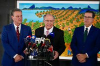 Indústria de alimentos anuncia R$ 120 bilhões de investimentos até 2026