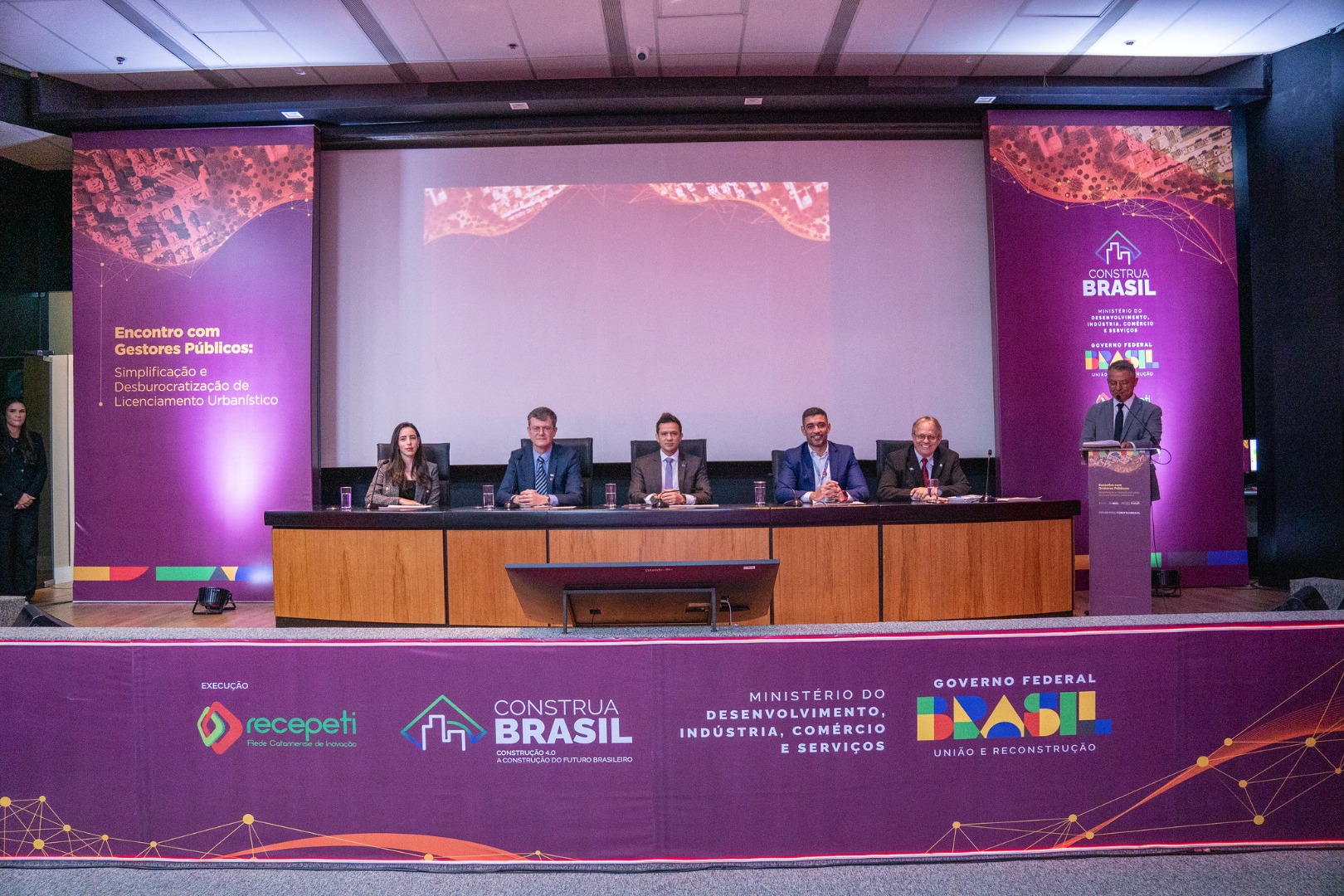 Construa Brasil 13.jpg