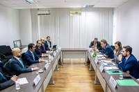 Catar mapeia oportunidades de investimentos no Brasil junto ao MDIC