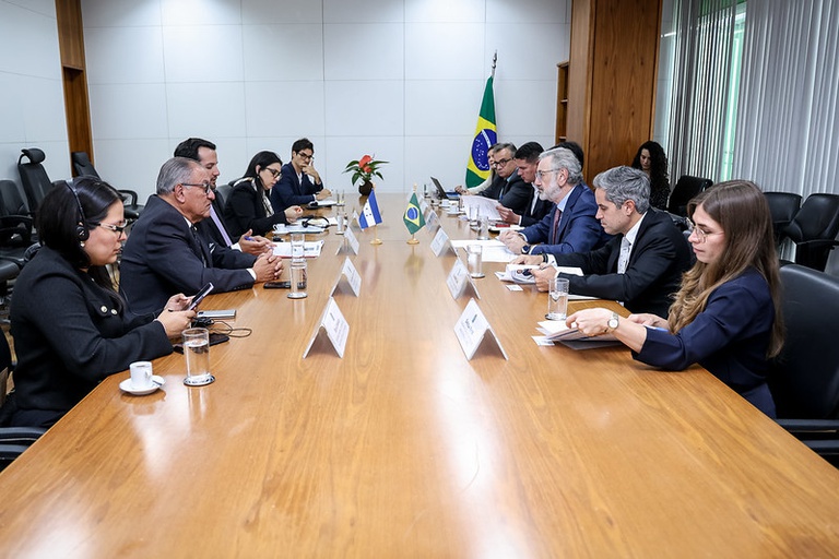 Brasil e Honduras discutem a ampliação do comércio bilateral