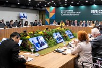 Cooperação do BRICS trará avanços para investimentos e comércio globais, diz Alckmin