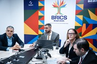 BRICS discute parceria para desenvolvimento industrial, inovação e cooperação tecnológica entre os países do bloco