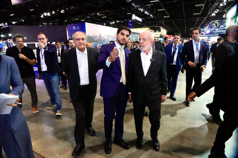 WhatsApp Image 2025-11-20 at 22.07.13 (1).jpeg