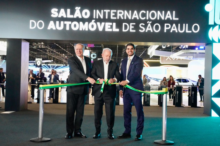 WhatsApp Image 2025-11-20 at 22.07.13 (3).jpeg