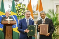 Brasil e Índia avançam na digitalização do comércio com Certificado de Origem Eletrônico