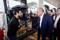 Inmetro e ANP fazem operação nacional contra fraudes em postos de combustíveis