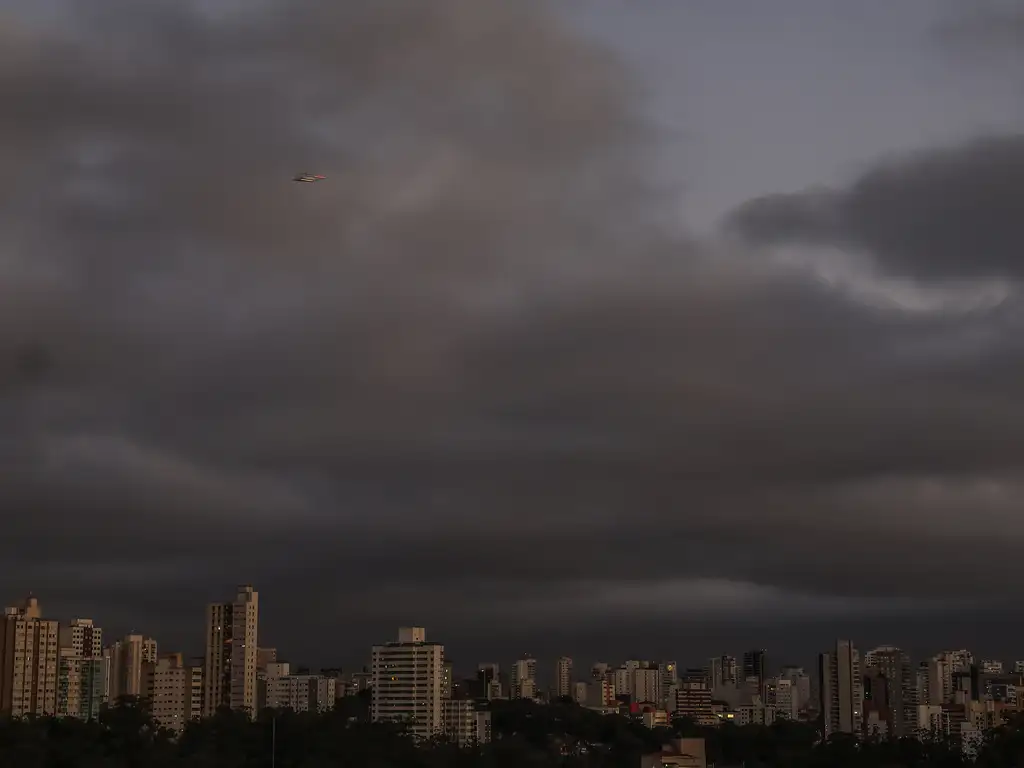 Previsão indica chuvas intensas no Rio Grande do Sul até domingo (31)