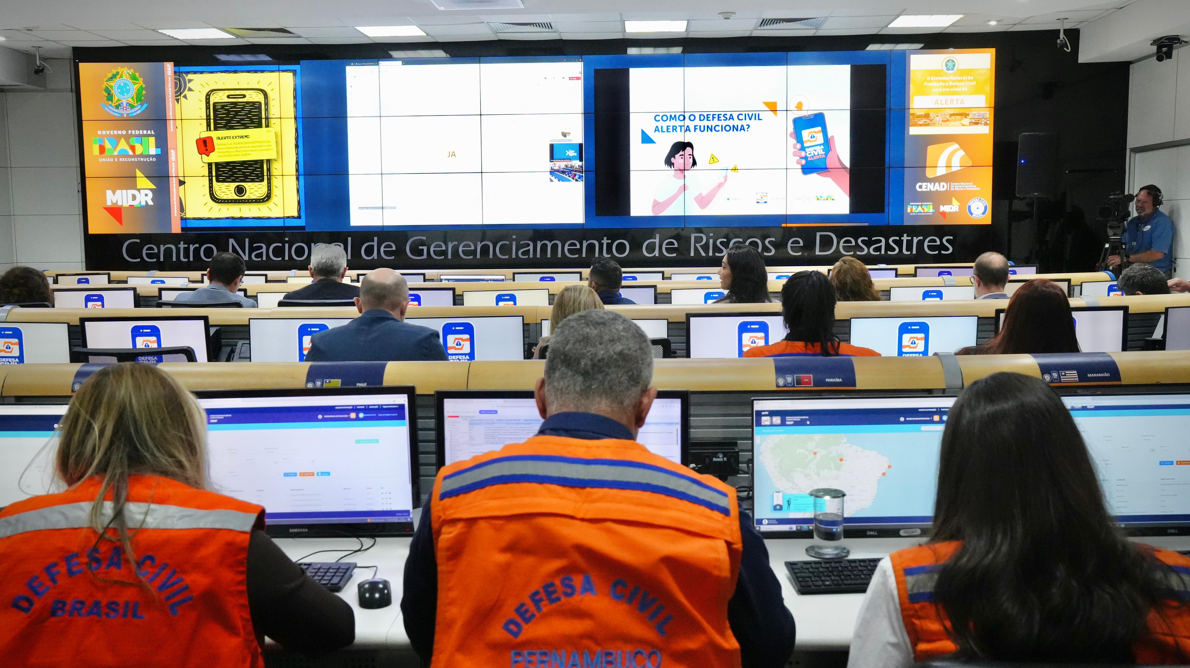 Defesa Civil Alerta: mais de dois mil alertas enviados