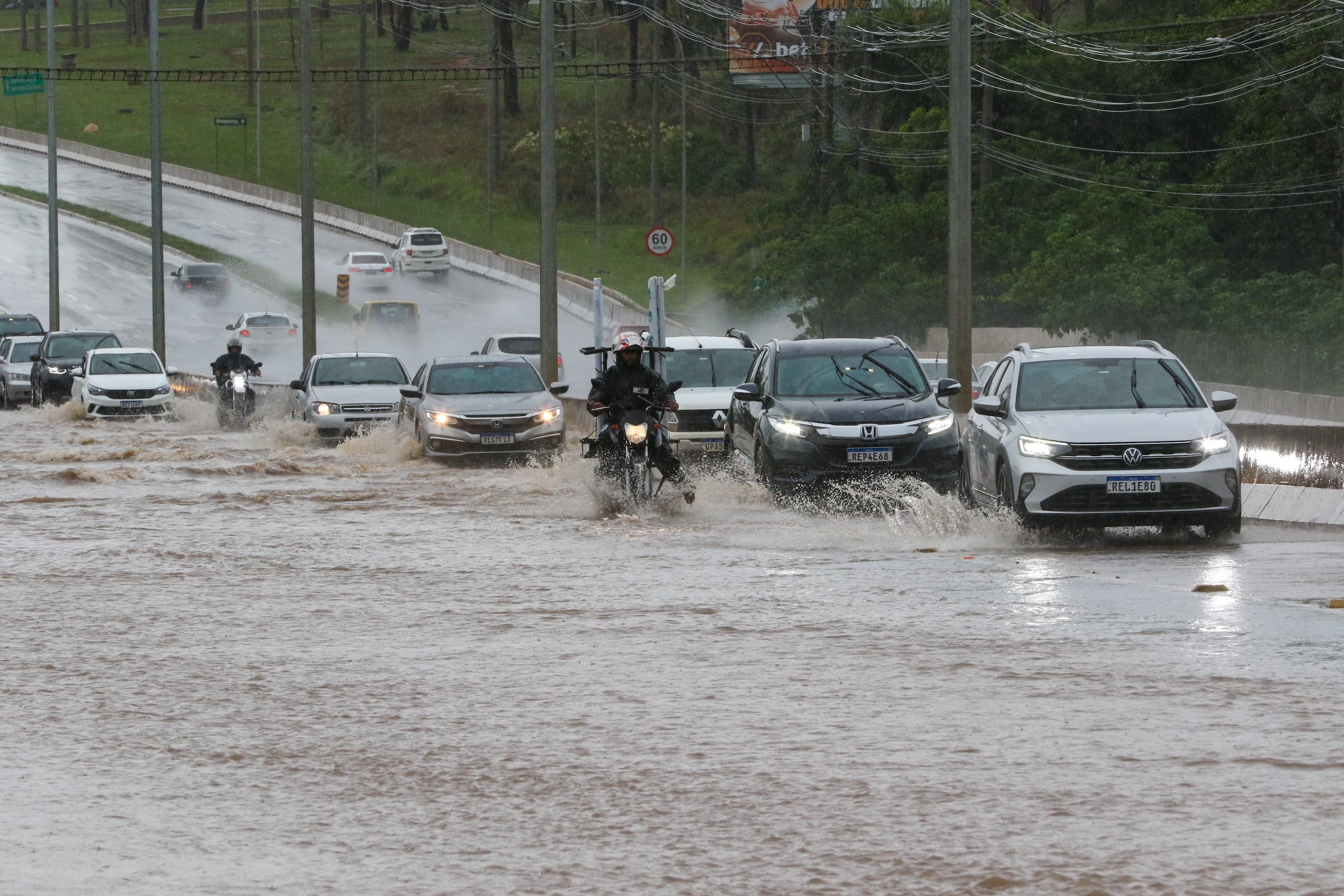 RS recebe apoio técnico após previsão de tempestade