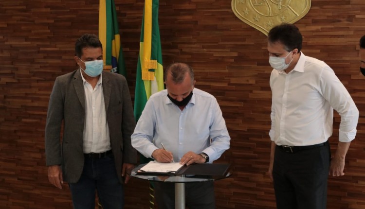 25 06 Ministro Habitação Fortaleza