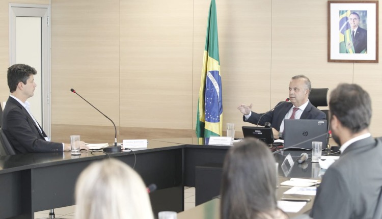 28 07 Reunião Ministro BNDES