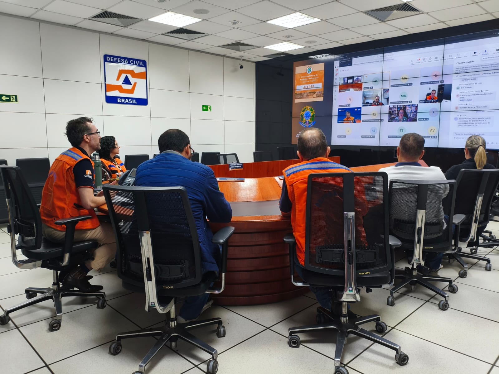 Reunião técnica debateu as previsões para os próximos dias e alinhou ações de preparação (Divulgação/MIDR)