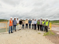 MIDR faz inspeção nos novos tubos que vão duplicar bombeamento no Eixo Norte