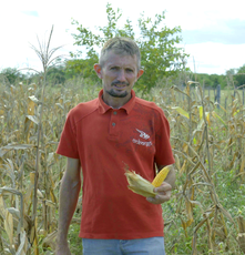 Albino agricultor(1).png