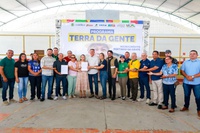 Crédito, regularização e insumos para produtores do Amapá