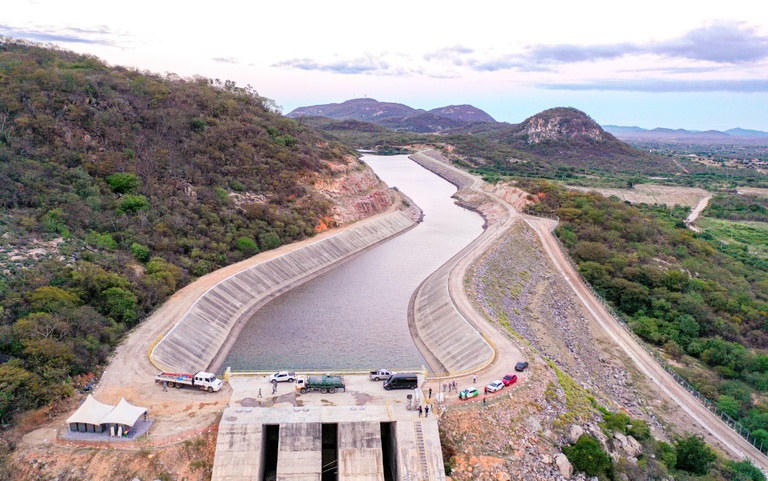 pisf DIA AGUA.jpg