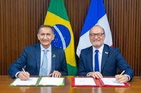 Governo do Brasil e da França firmam Memorando de Entendimento para promover o desenvolvimento sustentável