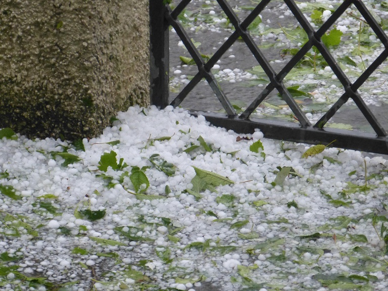 hail-189519_1280.jpg