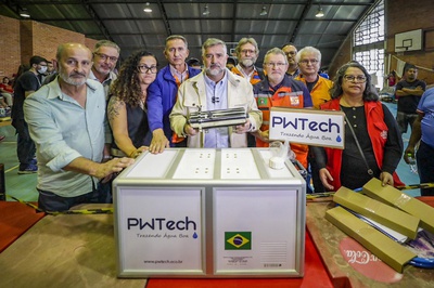 Entrega de purificadores: água potável nos abrigos é  um dos problemas