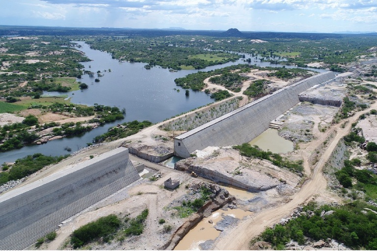 MDR disponibiliza mais de R$ 29,8 milhões para as barragens de Oiticica e  Passagem das Traíras — Português (Brasil)