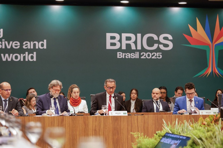 BRICS dia3.jpeg