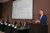 No Dia Nacional da Agricultura Irrigada, MIDR cria novo polo de irrigação e entrega equipamentos a cidades de Goiás e Mato Grosso