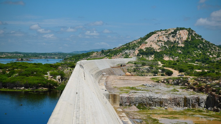 Barragem Oiticica.jpeg