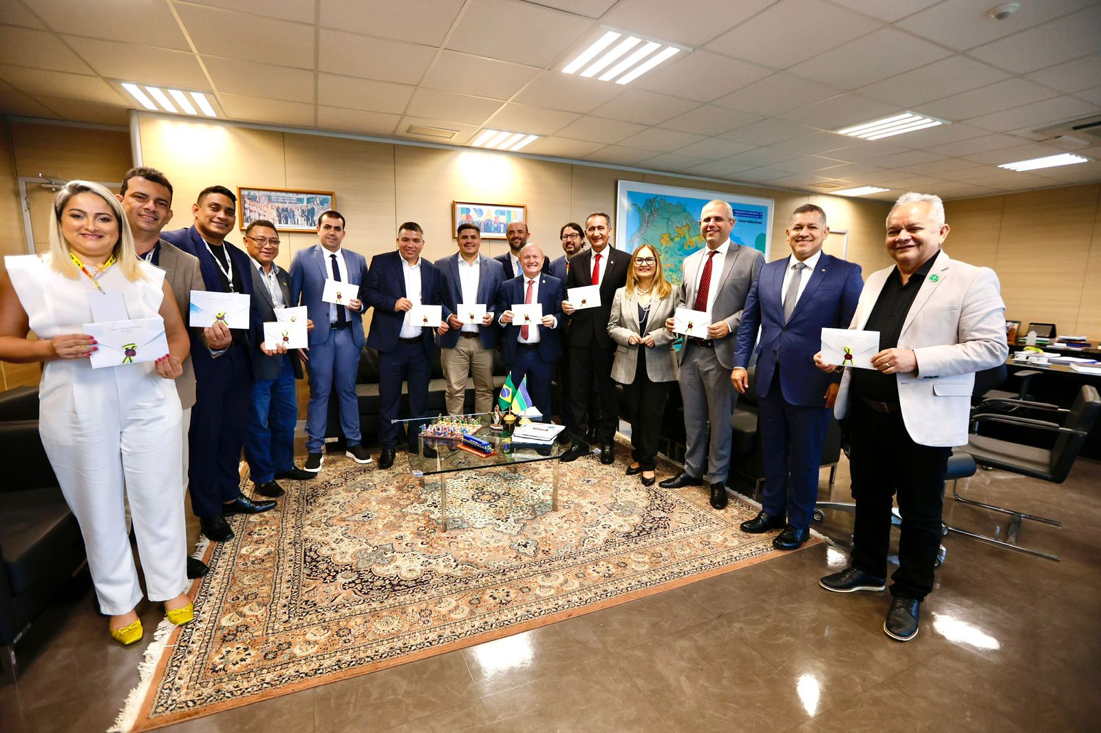 Prefeitos Almoço3.jpeg