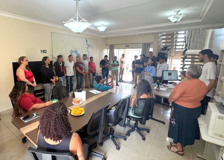 Xingu Reuniao.jpeg