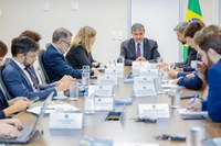 Agência da ONU para o desenvolvimento agrícola e MDS discutem políticas públicas para o meio rural