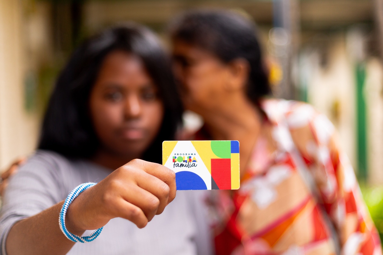 Aumento da escolaridade, do acompanhamento em saúde e inserção no mercado formal de trabalho foram fundamentais para a melhoria de vida dos jovens, como aponta estudo do MDS e da FGV