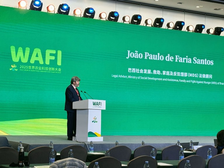 WhatsApp Image 2025-10-14 at 19.10.25 (1).jpeg