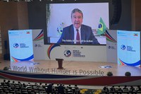 Com prioridade política e disposição, combate à fome e à pobreza não é difícil nem caro, defende Wellington Dias