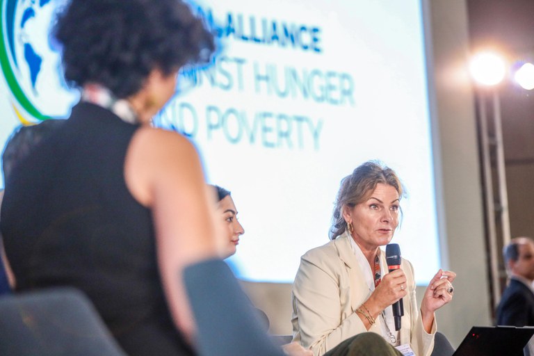 WhatsApp Image 2025-11-10 at 16.03.17 (1).jpeg