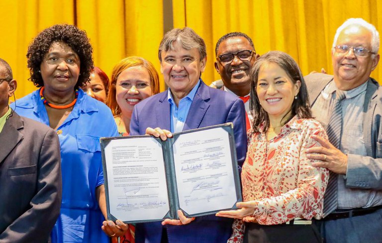 WhatsApp Image 2023-11-27 at 12.03.52 (2).jpeg