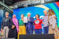G20 Social termina com entrega de declaração final ao presidente Lula e foco no combate à fome