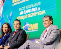 Em Brasília, ministro Wellington Dias participa da abertura da Marcha dos Prefeitos