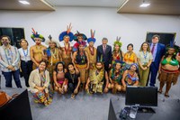 Em encontro com lideranças indígenas, Wellington Dias estuda ações de apoio às comunidades