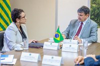 Emprego e capacitação para inscritos no CadÚnico são temas de reunião entre MDS e Banco do Brasil