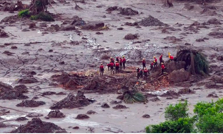 Reparação aos danos e prejuízos às pessoas direta e indiretamente envolvidas na tragédia e recuperação ambiental foram prioridade das negociações do acordo - Foto: Agência Brasil/EBC