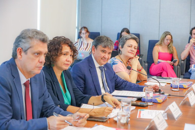 WhatsApp Image 2025-02-19 at 16.21.50 (2).jpeg