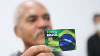 Mais de 300 mil famílias do Espírito Santo recebem o Auxílio Brasil em outubro