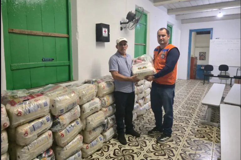 Imagens cestas de alimentos.png