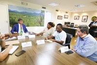 MDS e organizações de catadores de recicláveis discutem propostas para o setor