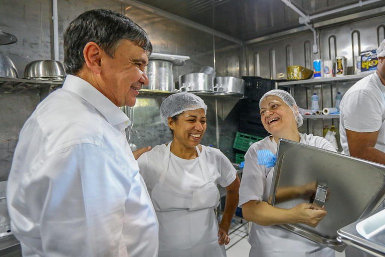 Cozinha_Escola_Heliopolis_Roberta_Aline (4).jpeg