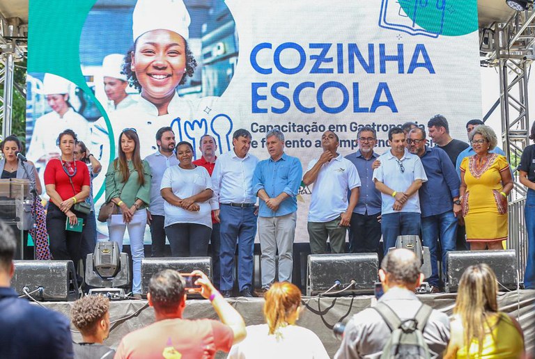 Cozinha_Escola_Heliopolis_Roberta_Aline (9).jpeg